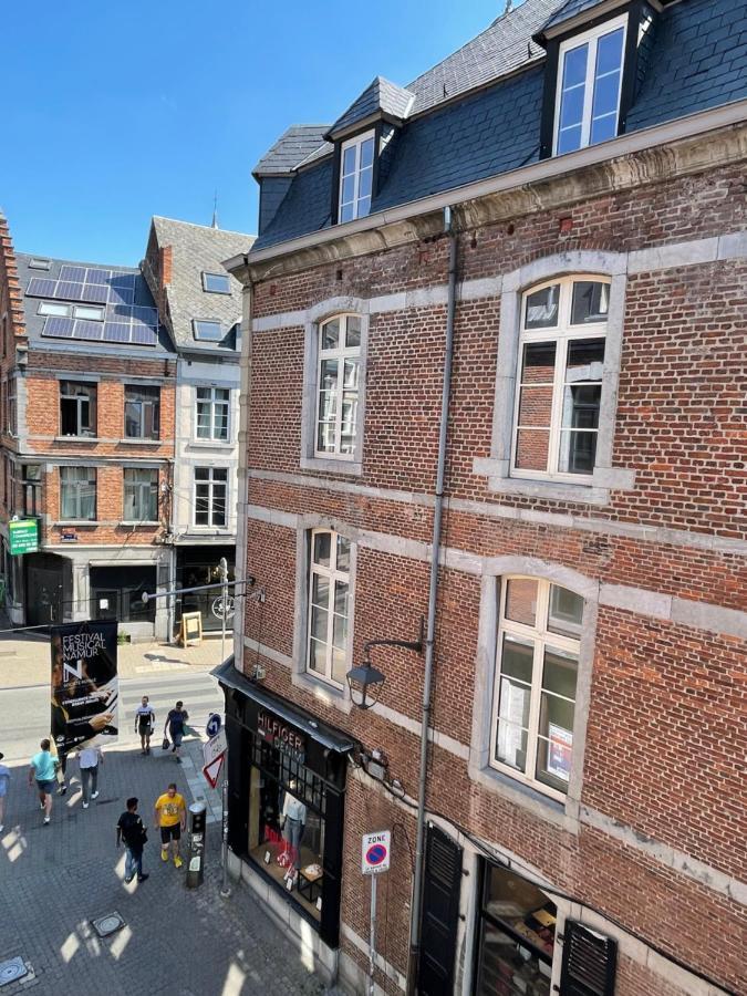 Le 25, Duplex Elegant Au Coeur Du Pietonnier Historique Apartment Namur Exterior foto